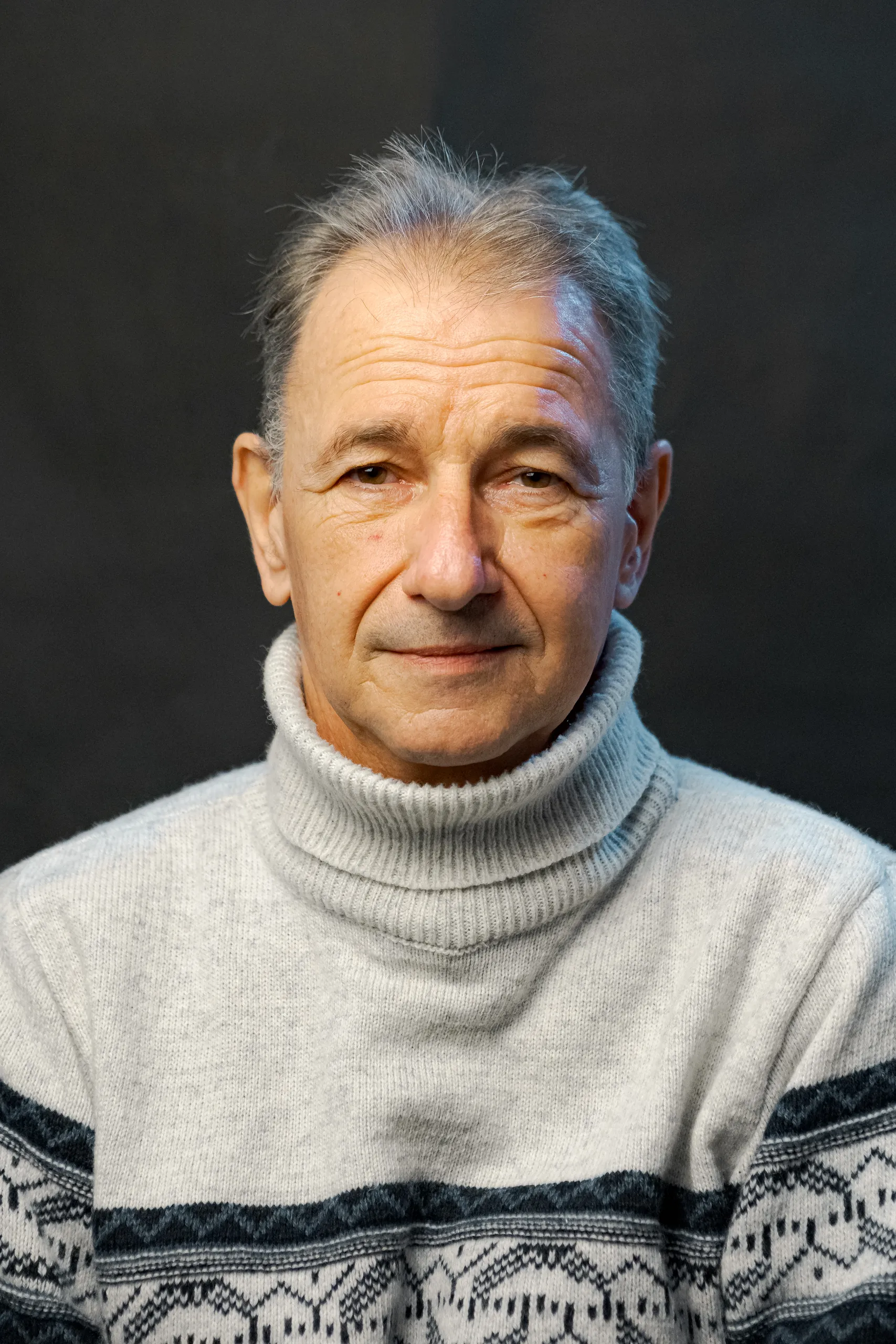 Румен Кръстев